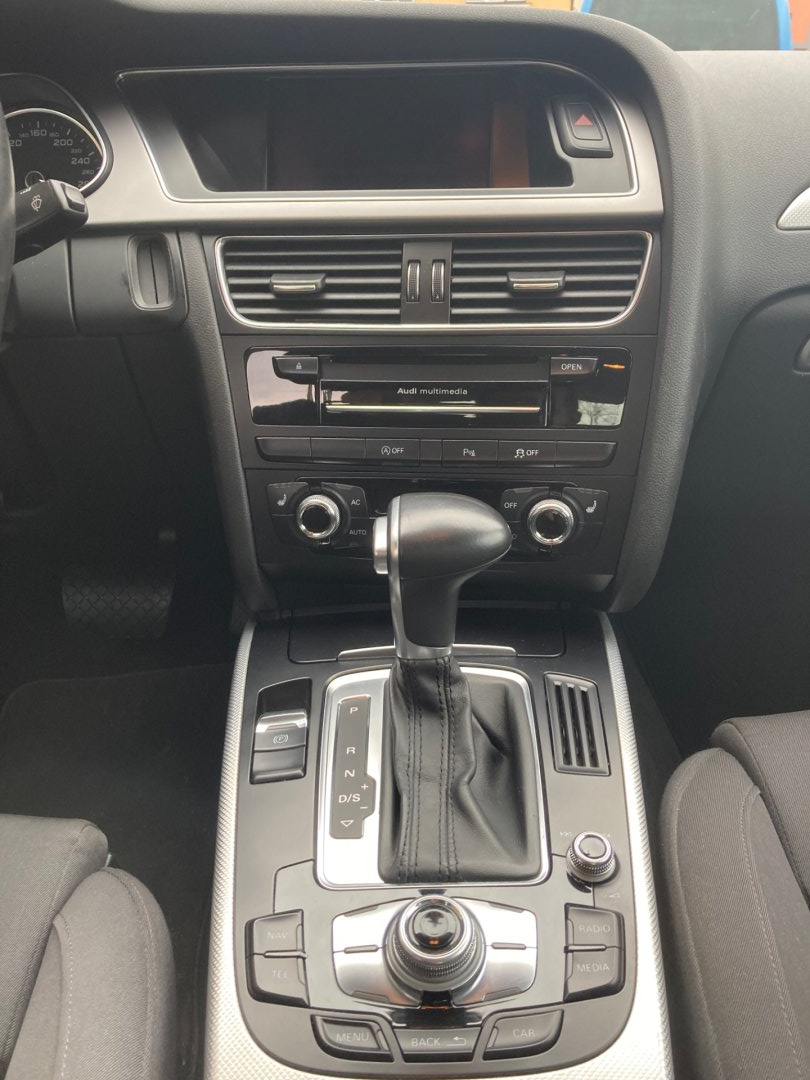 Audi a4 3.0 TDI 150 kW automatic rok 2013, 236 800 km, Česko — foto 5 z 10