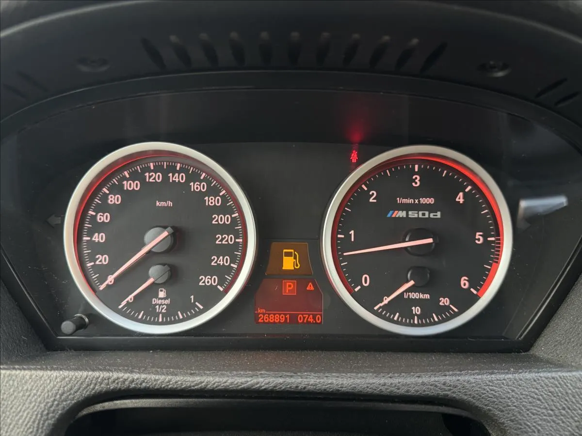 BMW 280 kW, Česko — foto 10 z 47