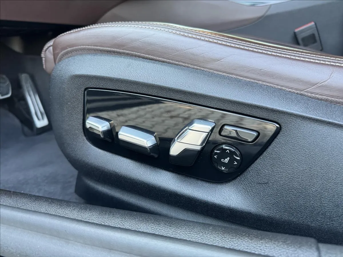 BMW 210 kW, Česko — foto 11 z 37