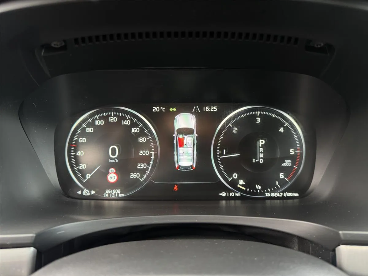 Volvo 2.0d 140 kW rok 2011, Česko — foto 10 z 39