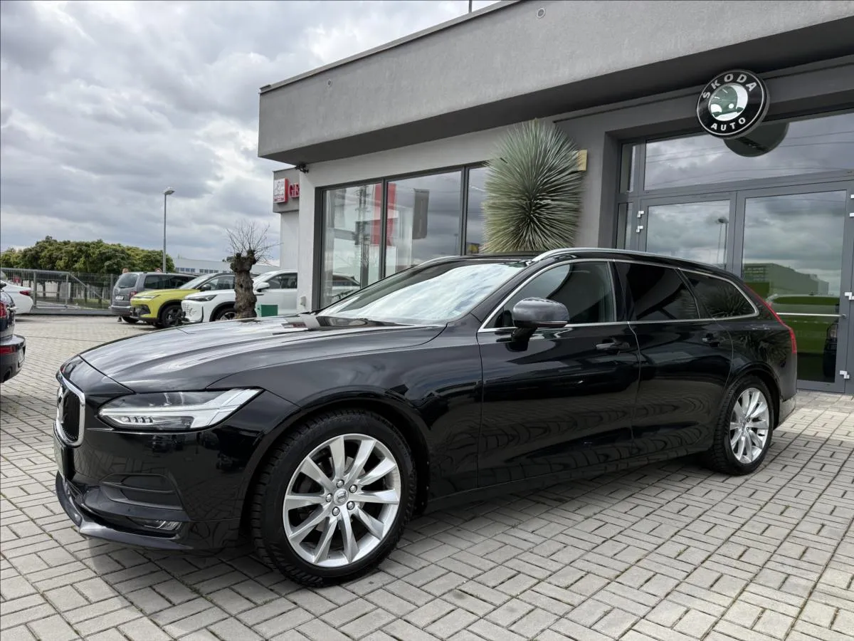 Volvo 2.0d 140 kW rok 2011, Česko — foto 2 z 39
