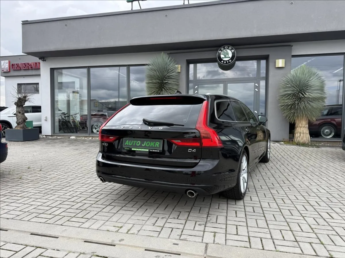 Volvo 2.0d 140 kW rok 2011, Česko — foto 5 z 39