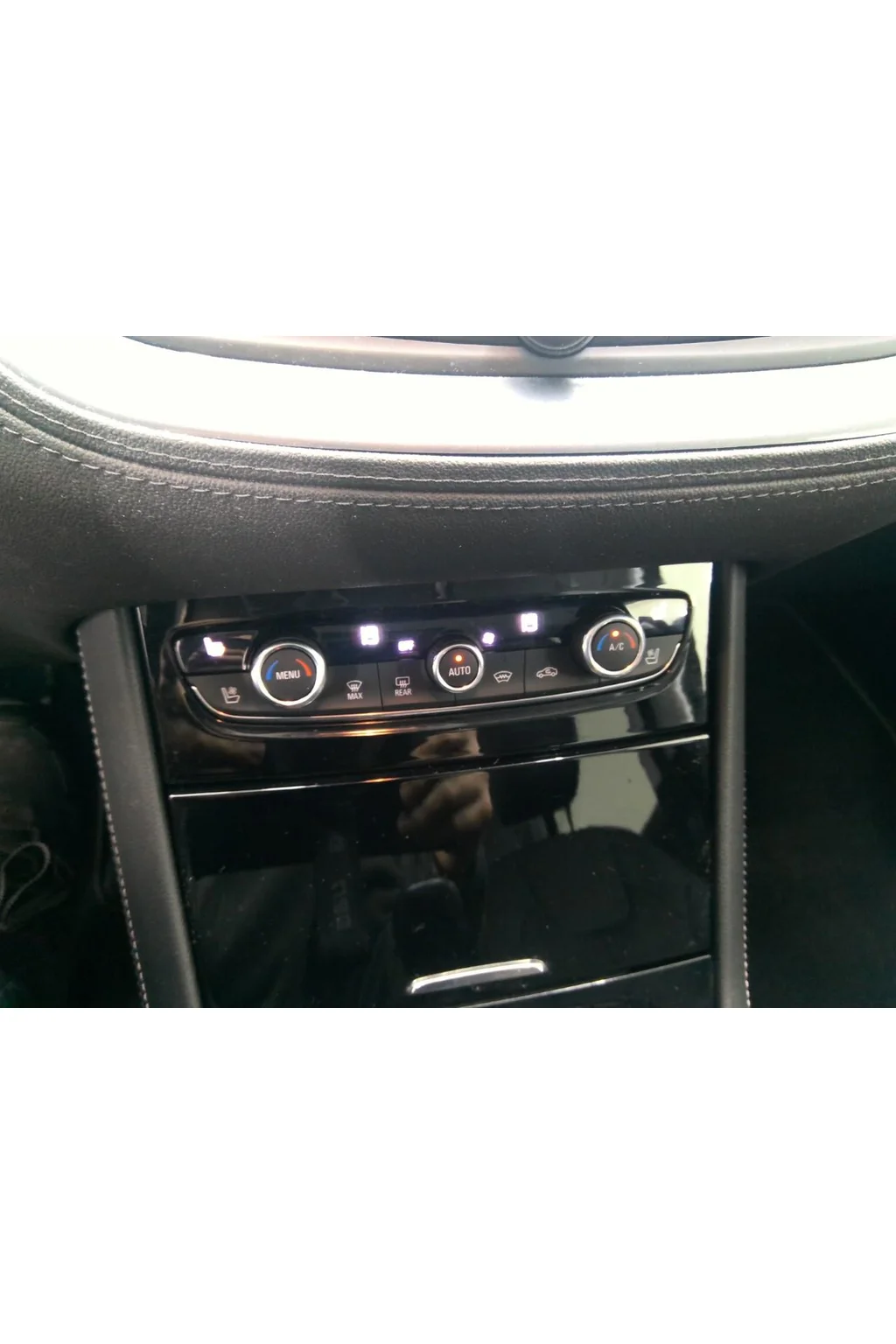 Opel Grandal X Nadstardantní 1.2 96kw, Česko — foto 10 z 15