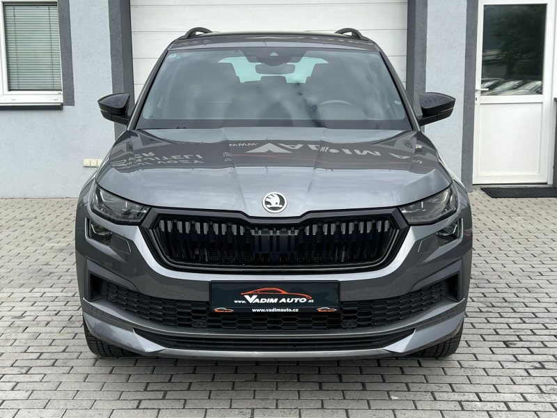 Automobil manual rok 2022, 72 900 km, Česko — foto 5 z 22