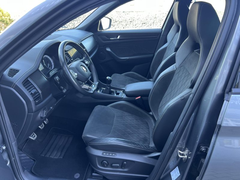 Automobil manual rok 2022, 72 900 km, Česko — foto 7 z 22