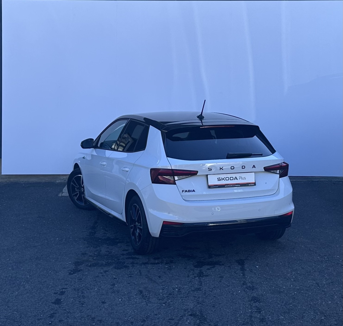 Škoda Octavia 1.0 TSI 85 kW automat, 10 000 km, Česko — foto 13 z 20