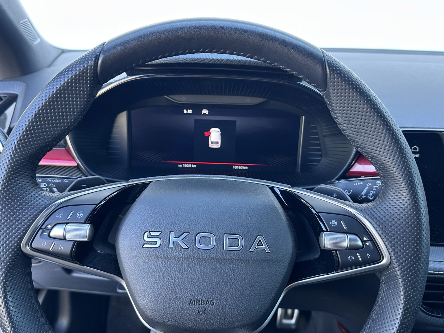Škoda Octavia 1.0 TSI 85 kW automat, 10 000 km, Česko — foto 9 z 20