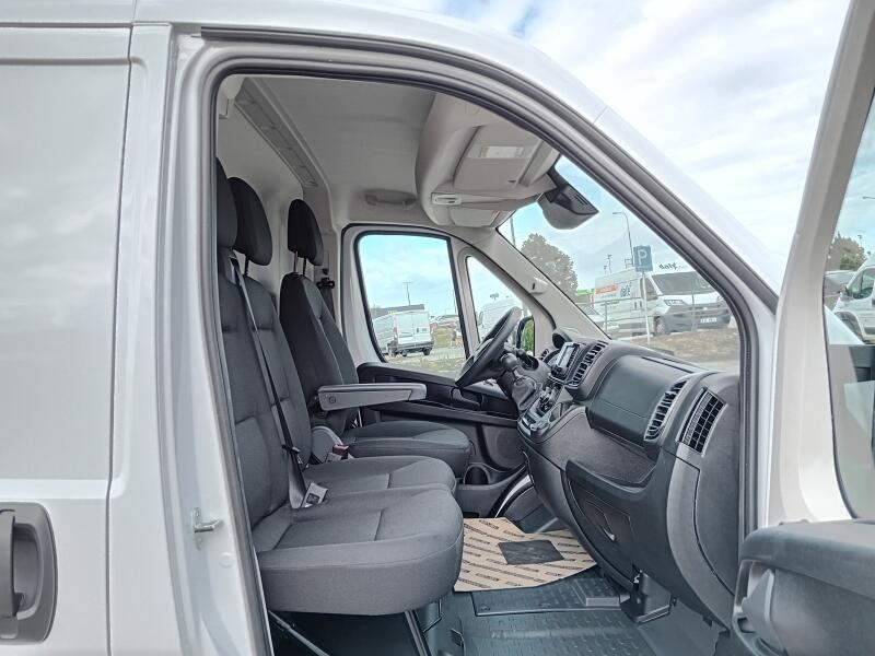 Fiat Ducato Mtj 120k 2,2 88 kW manual, Česko — foto 16 z 58