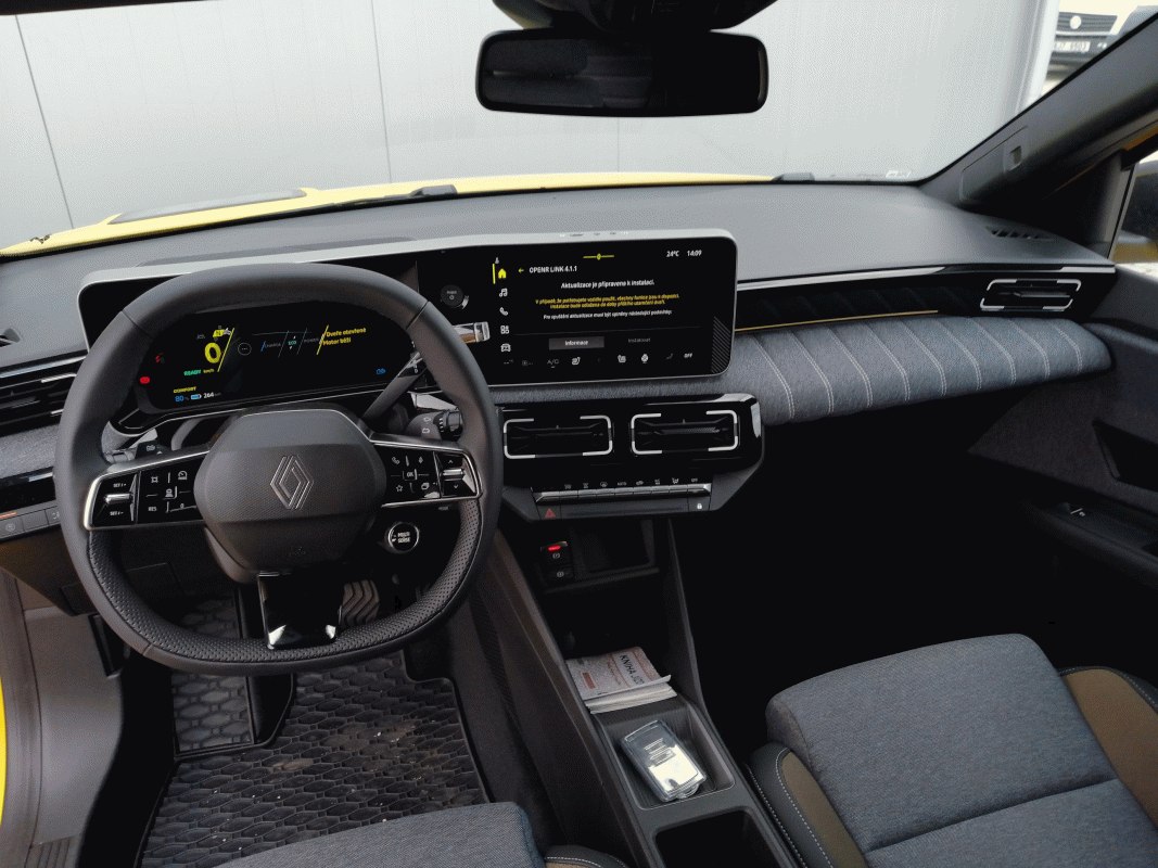 Renault 5 110 kW, 20 km, Česko — foto 7 z 12