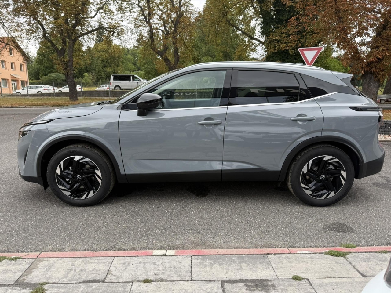 Nissan Qashqai 116 kW, Česko — foto 8 z 20