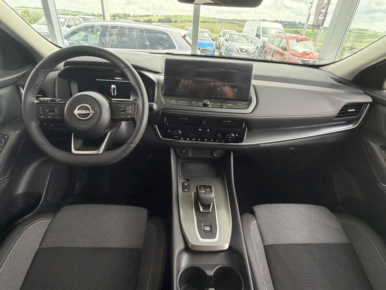 Nissan Qashqai 1,3 116 kW automat, 100 000 km, Česko — foto 6 z 16