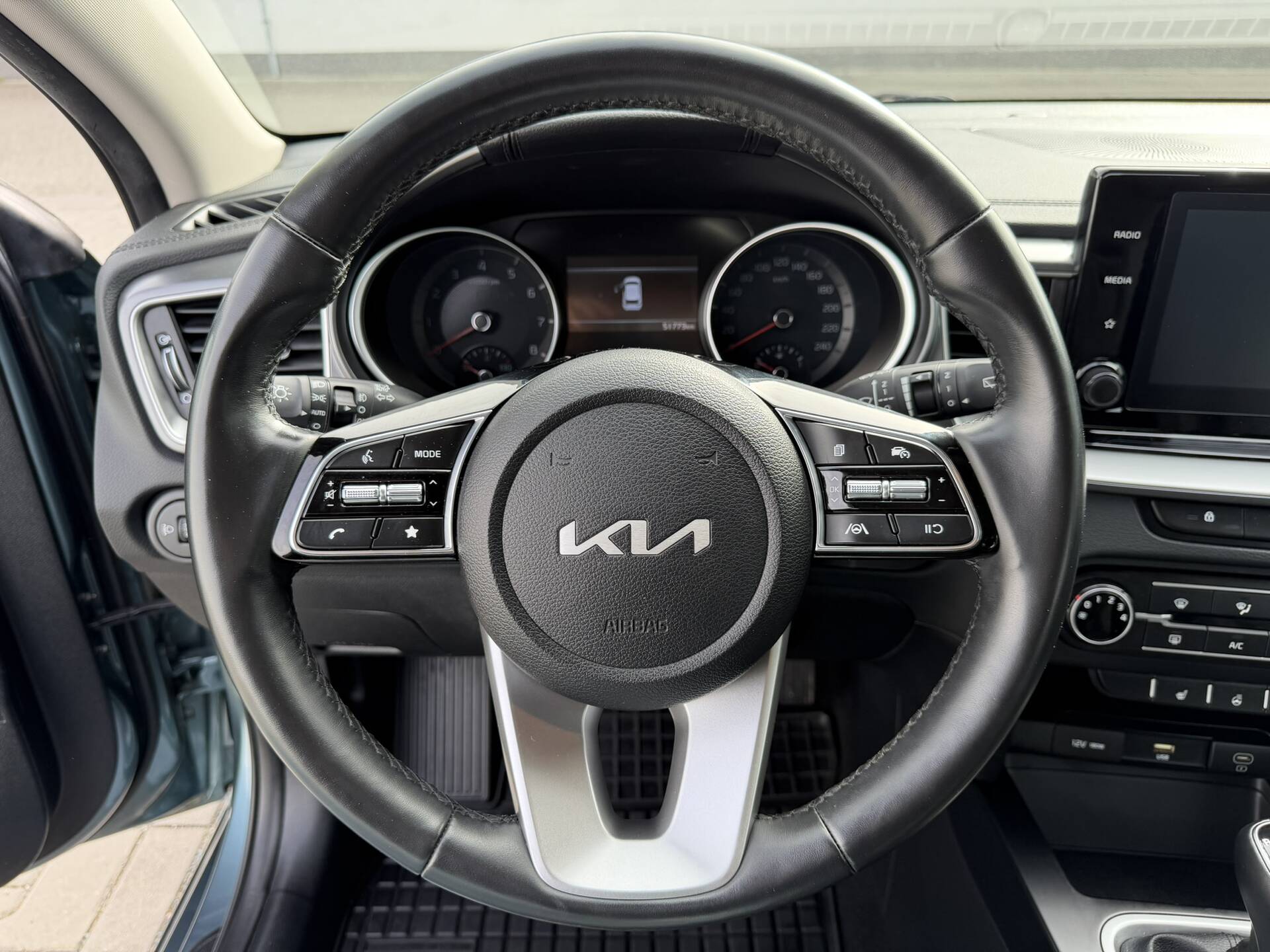 Kia Ceed Spin 1.5 T-GDI 118kW rok 2022, 51 772 km, Česko — foto 14 z 24