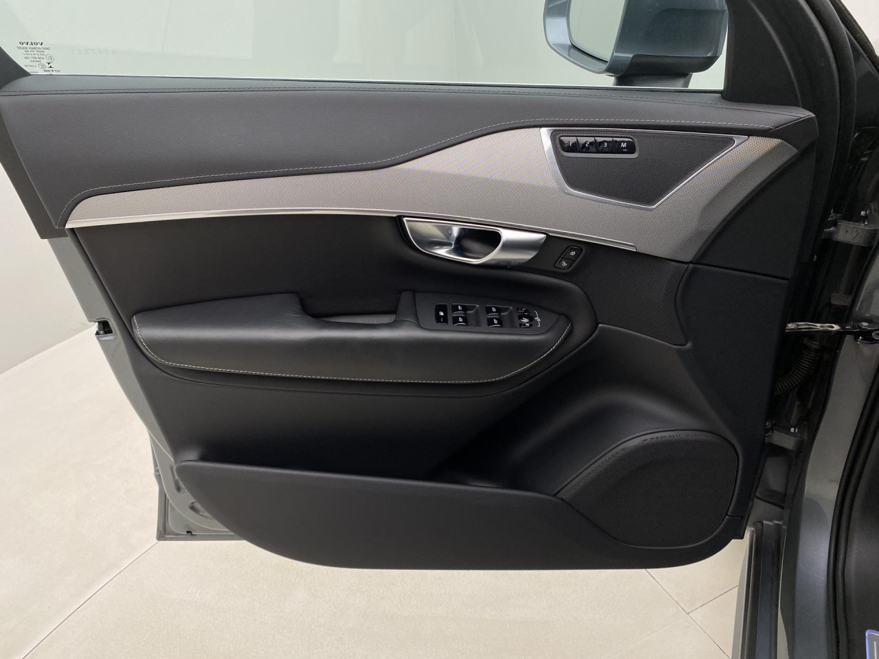 Volvo xc90 AWD 2,0 228 kW automat, Česko — foto 16 z 60