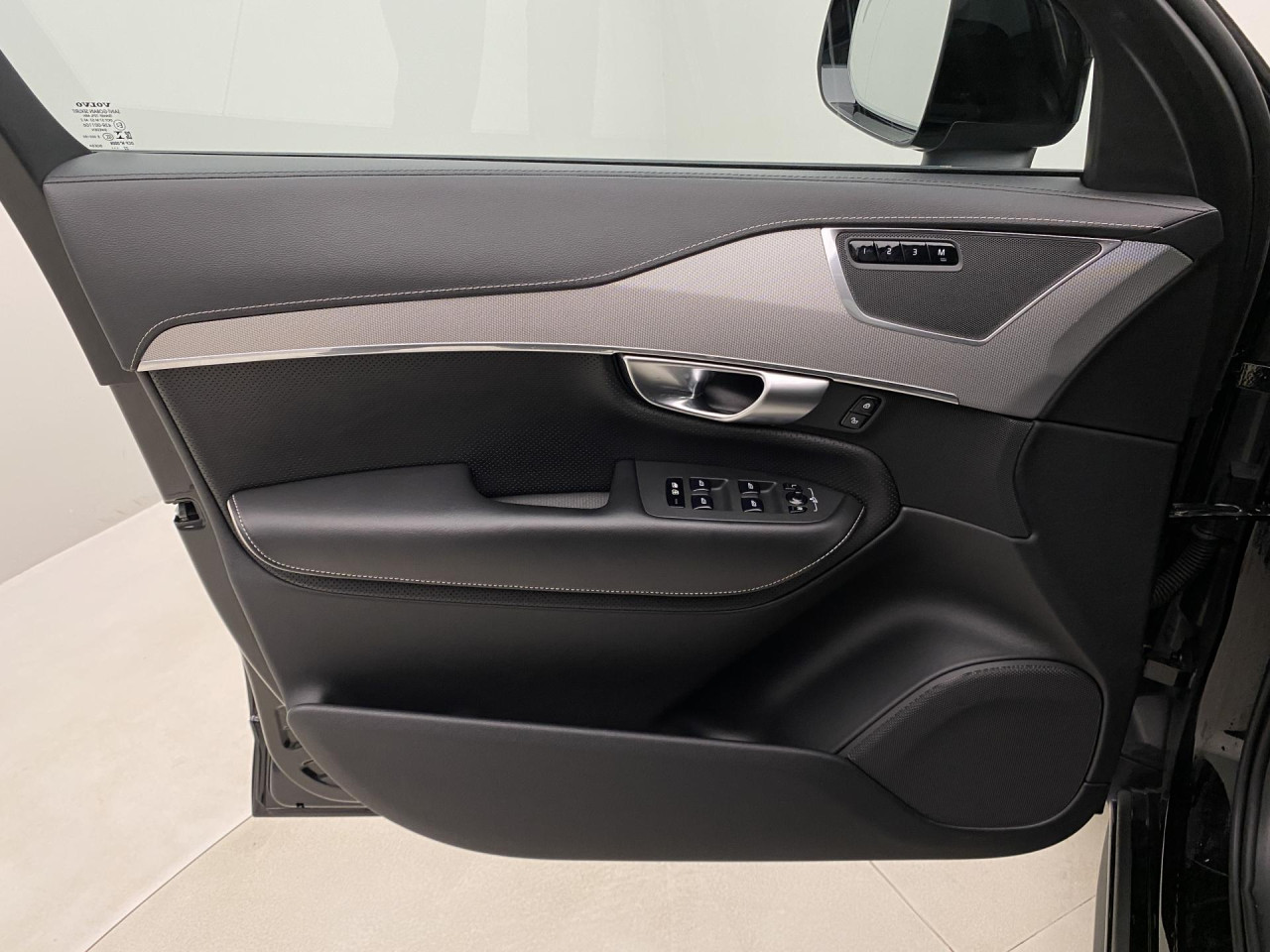 Volvo xc90 AWD 2,0 173 kW automat, Česko — foto 16 z 60