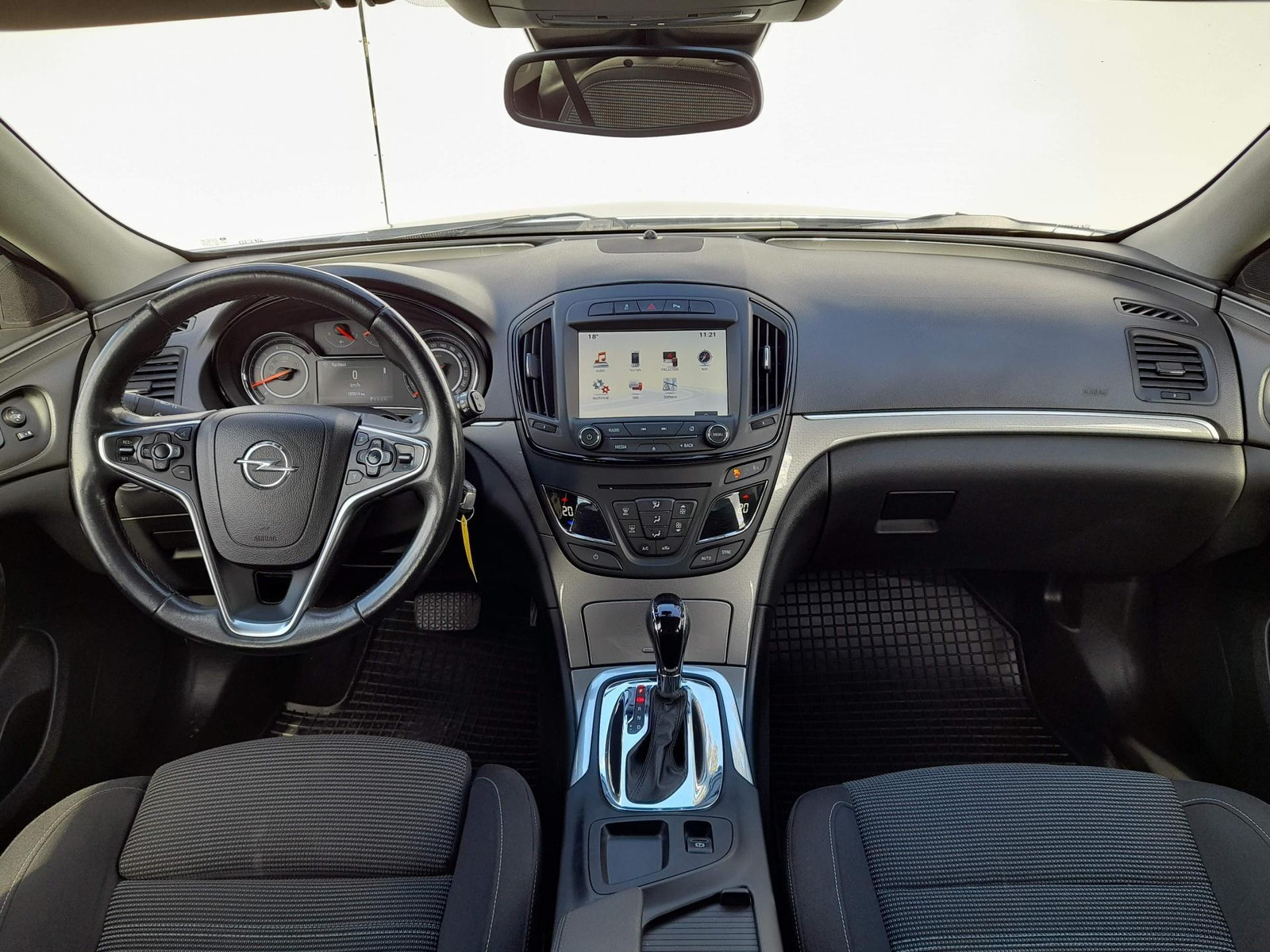 Opel Insignia, 185 914 km, Česko — foto 8 z 11