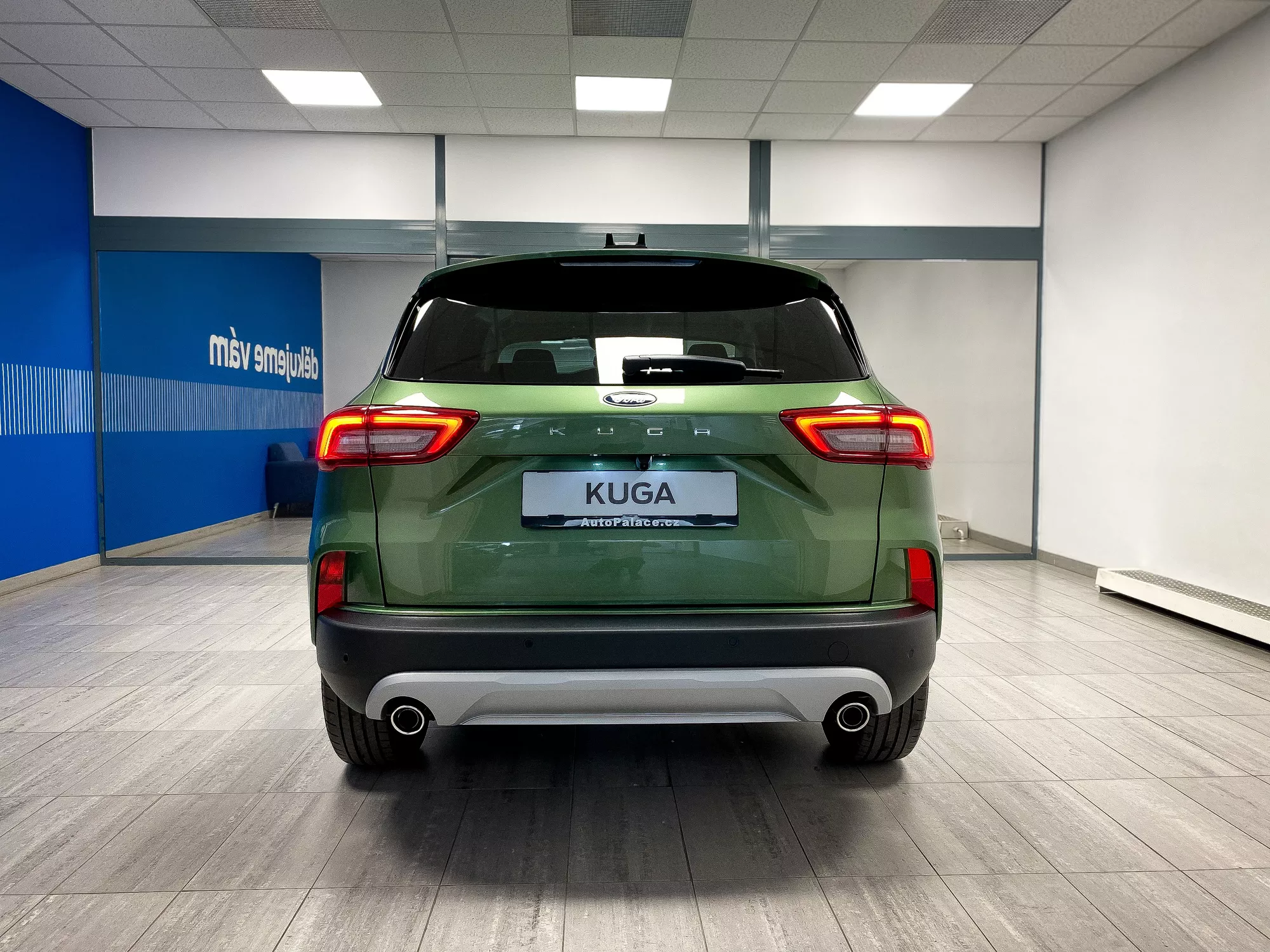 Ford Kuga 2.5 2,5 D PHEV 178kW 178 automat, Česko — foto 3 z 26
