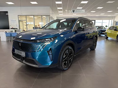 Peugeot Gt Hybrid automat, Česko — foto 9 z 19