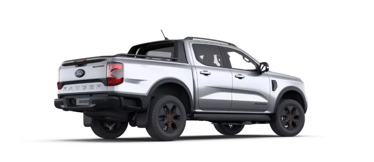 Ford Nove Ranger 2.3 phev 205kw 205 kw automat, Česko — foto 3 z 19