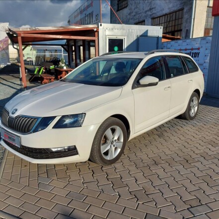 Škoda Octavia Iii Amb 1.6 TDI 1,6 manual rok 2017, 174 821 km, Česko — foto 13 z 60