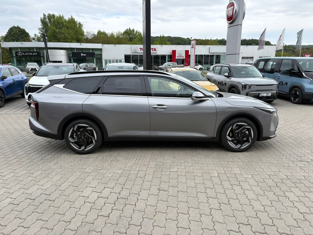 Kia k4 1.6 T-GDI 1,6 7DCT 132 KW, 5 000 km, Česko — foto 7 z 30