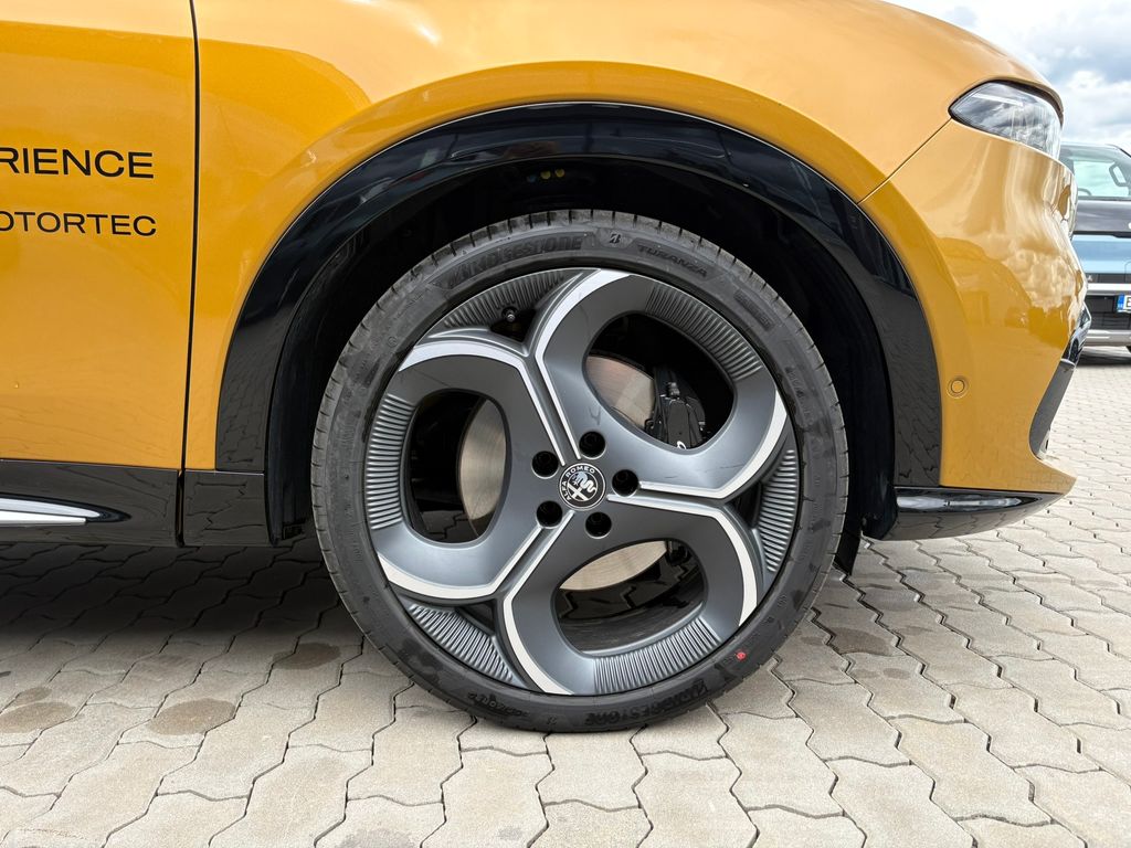 Alfa Romeo Tonale Sport Speciale 1.5 t automat, 5 000 km, Česko — foto 9 z 32