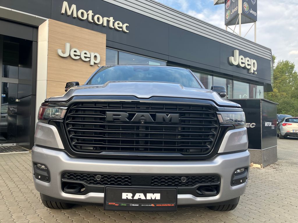 RAM i6 4x4 3.0i 3.0 I automat, 50 km, Česko — foto 9 z 60