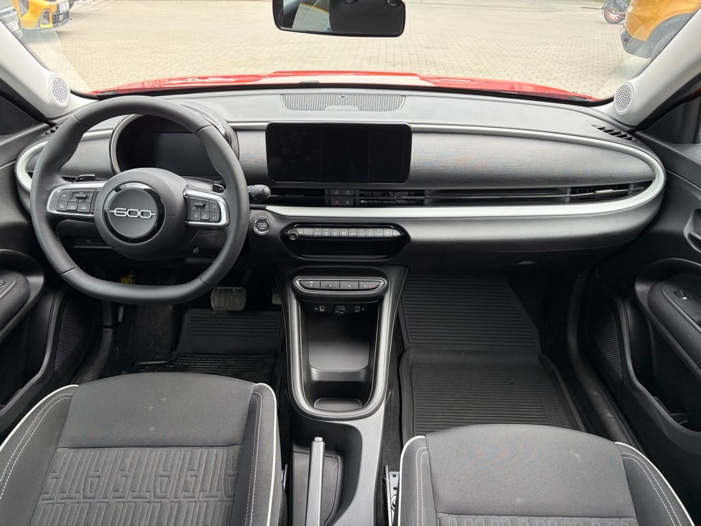 Fiat 600 1.2 t MHEV automat, 22 000 km, Česko — foto 7 z 16