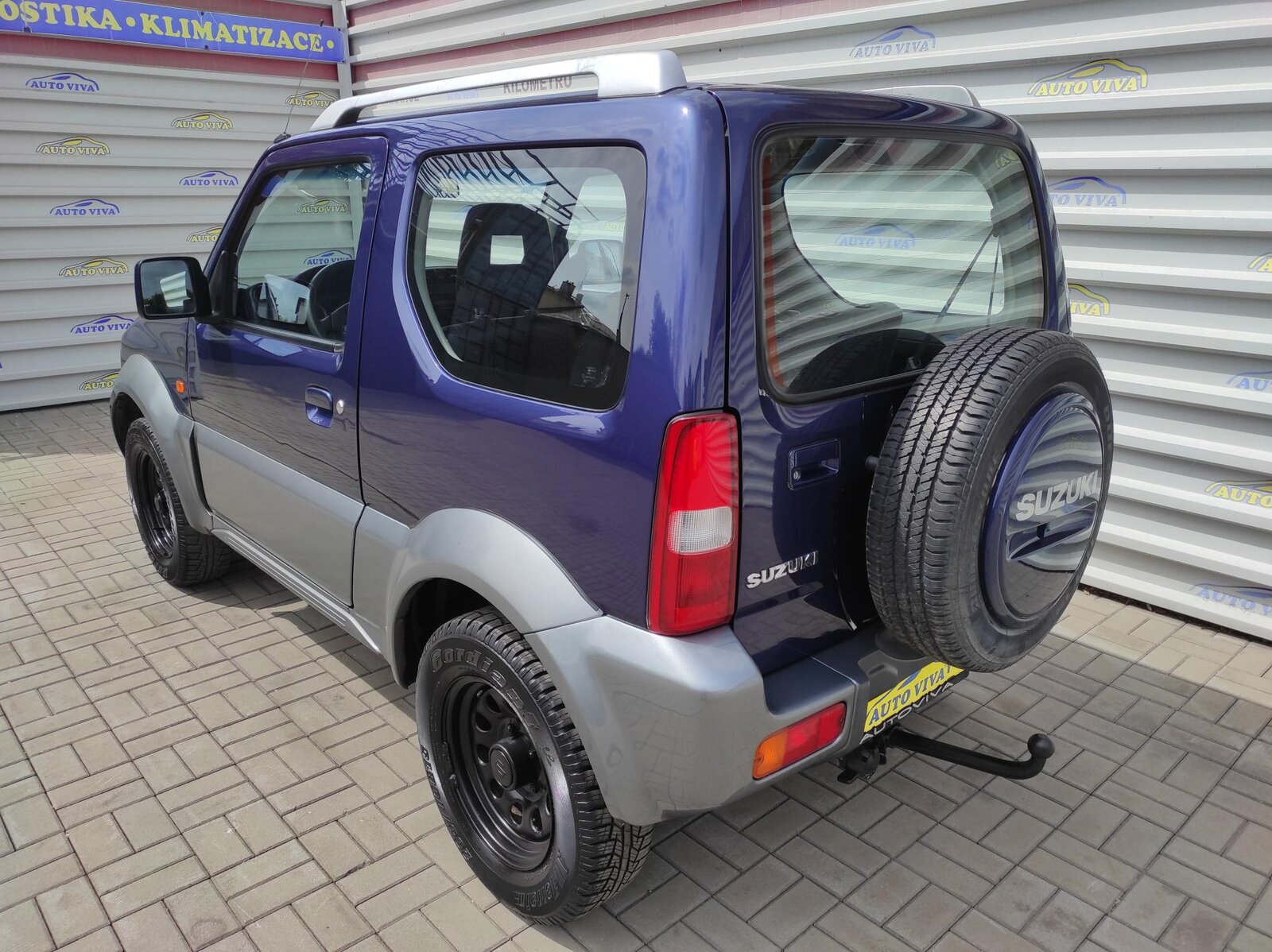 Suzuki Jimny 1 4x4 1.3i 62kw manual rok 2017, 99 600 km, Česko — foto 4 z 32
