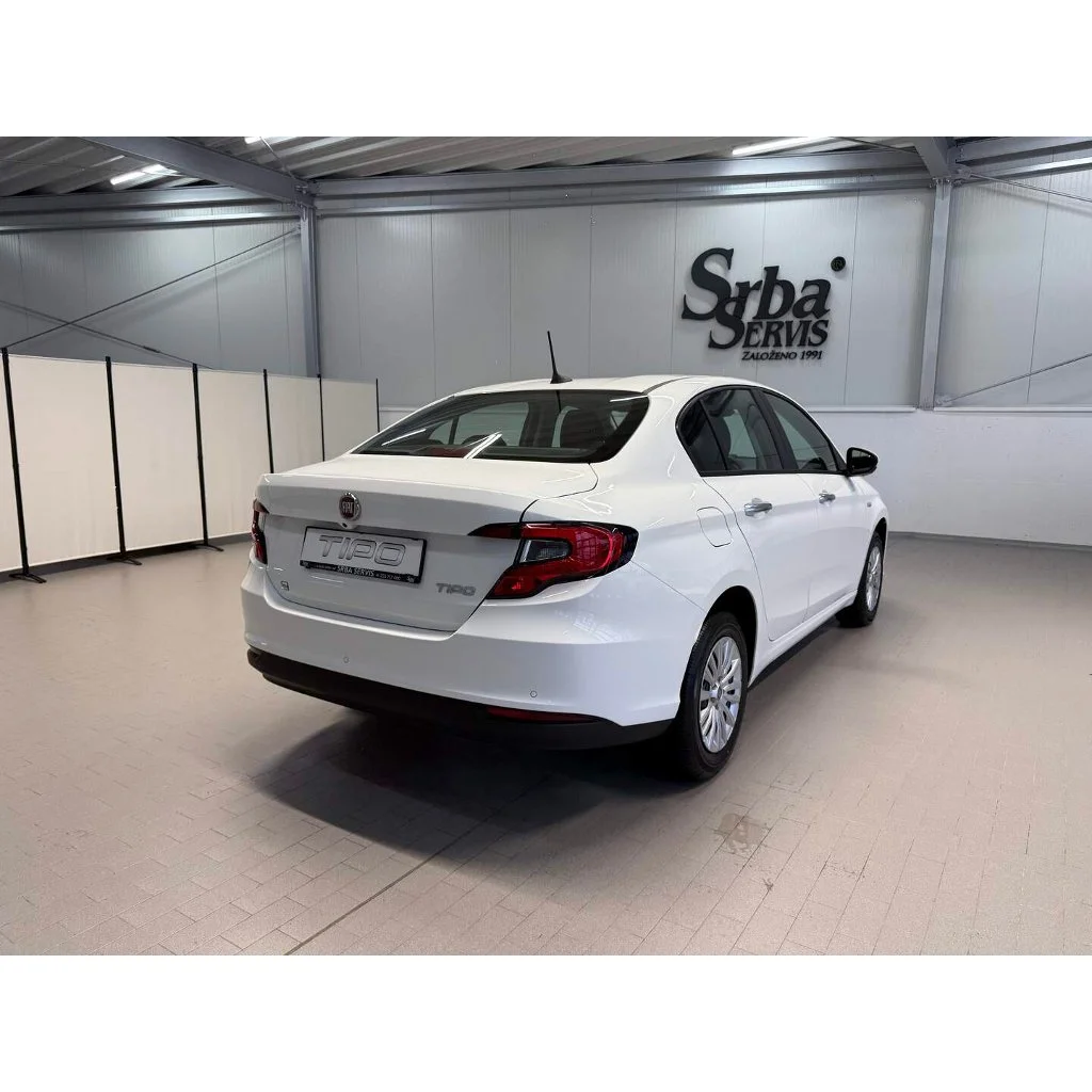 Fiat Tipo 1.6, Česko — foto 4 z 23