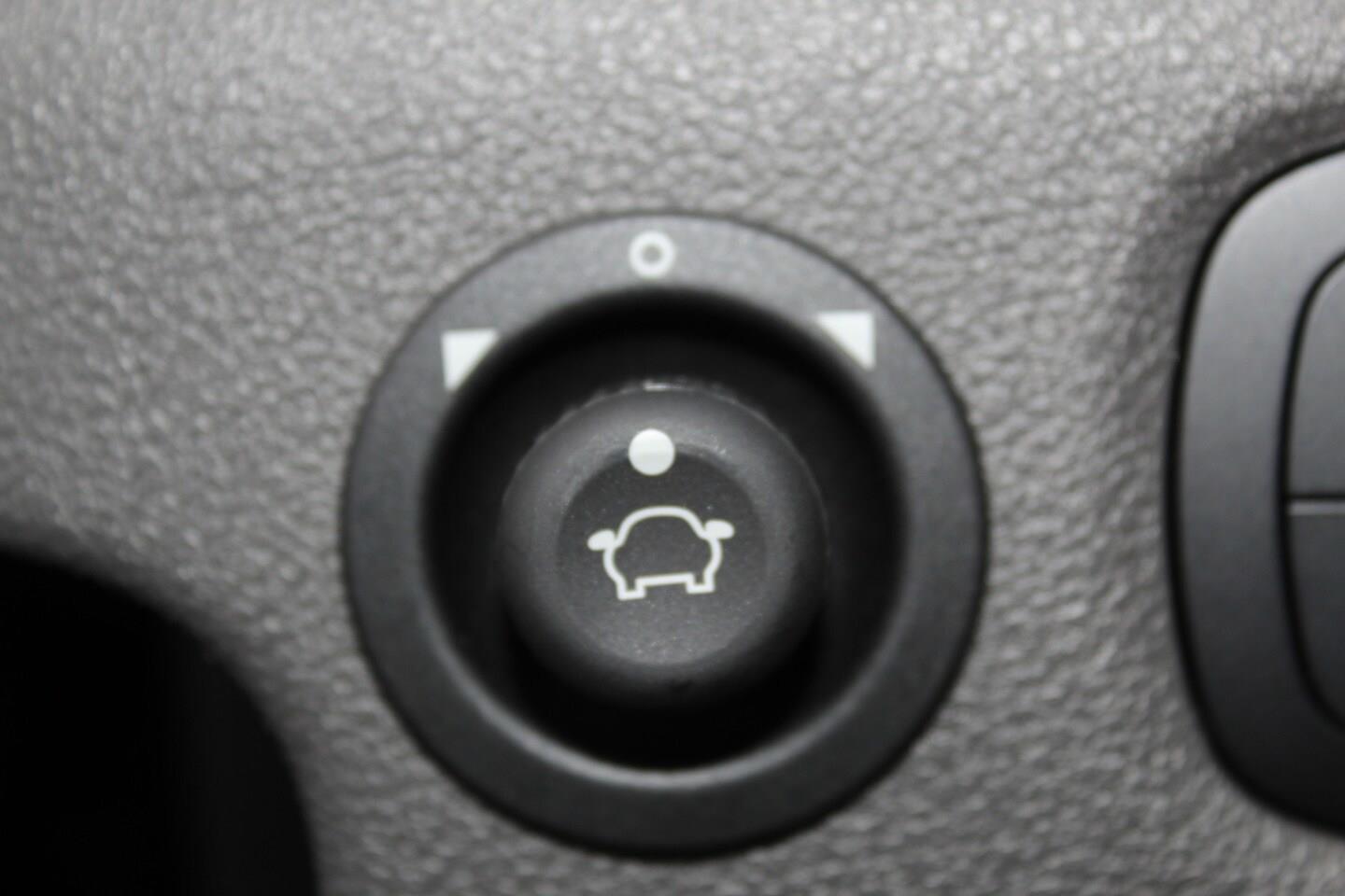 Ford Transit 96 kW automat, 2 130 km, Polsko — foto 9 z 60