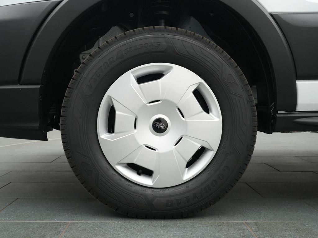 Ford Transit l3h2 96 kW manuál, 2 130 km, Polsko — foto 13 z 60