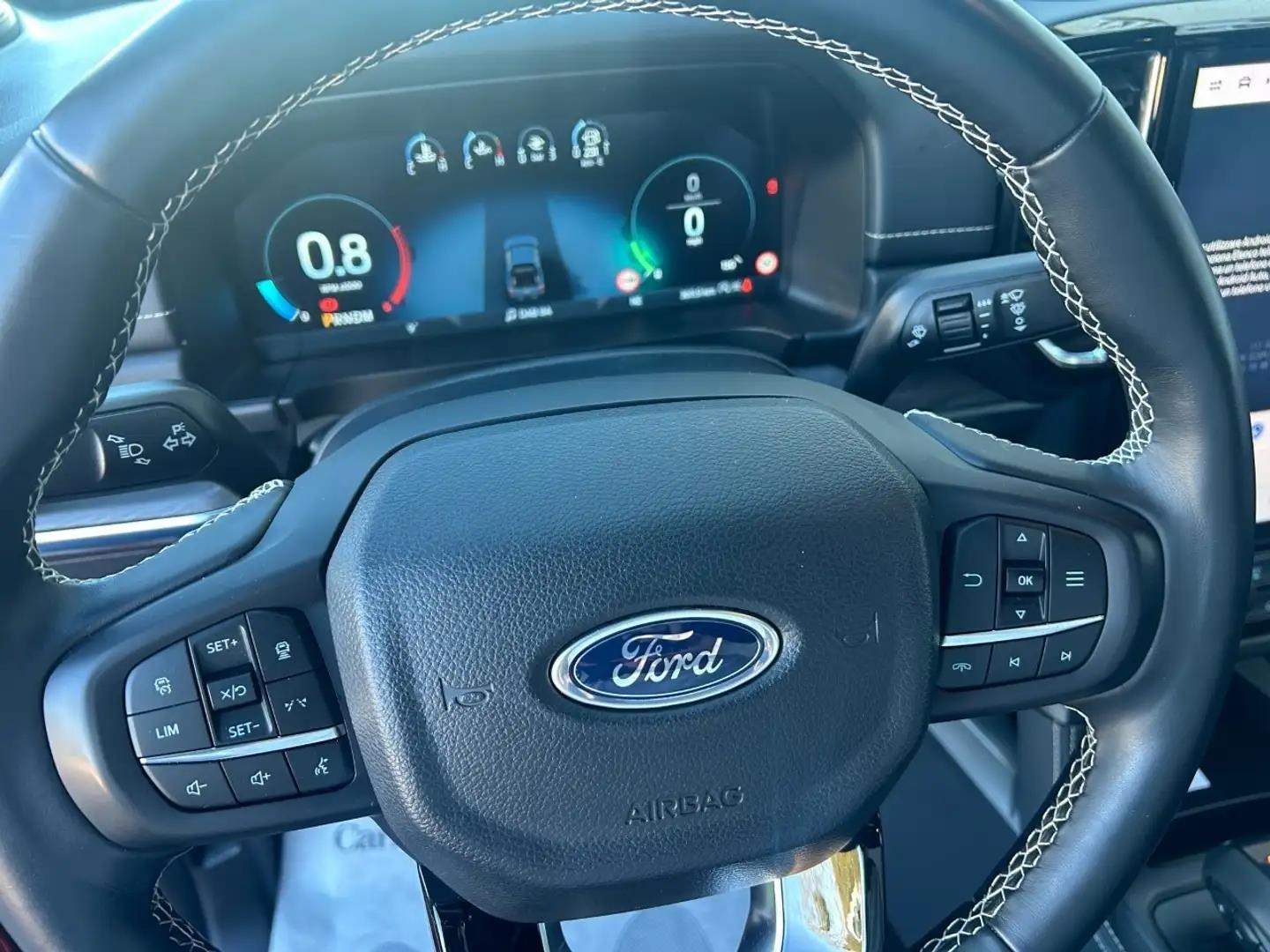 Ford Ranger Platinum 240KM 177 kW automat, 240 km, Polsko — foto 3 z 60