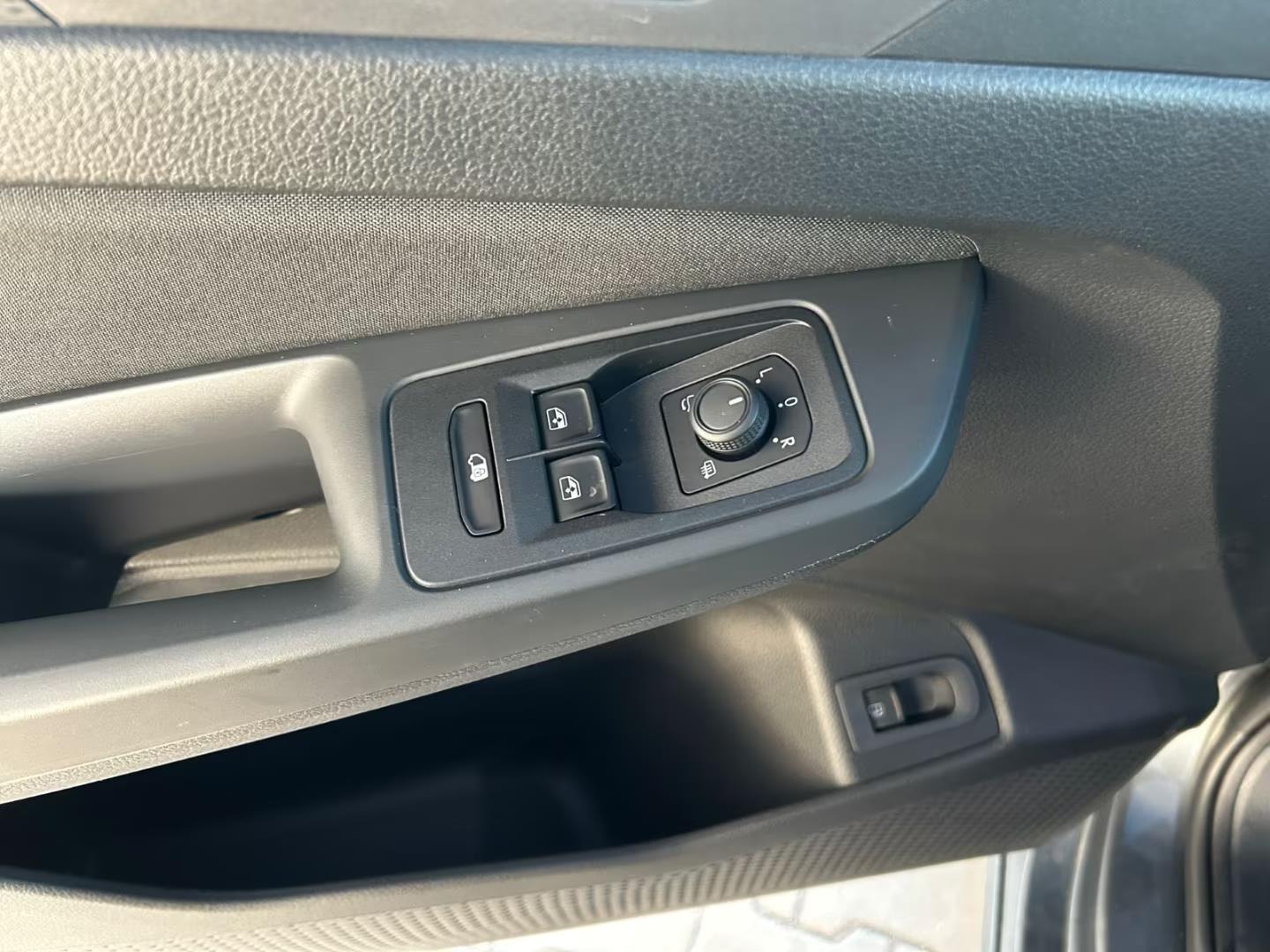 Ford Transit Connect 150KM PHEV 110 kW automat, 150 km, Polsko — foto 7 z 16