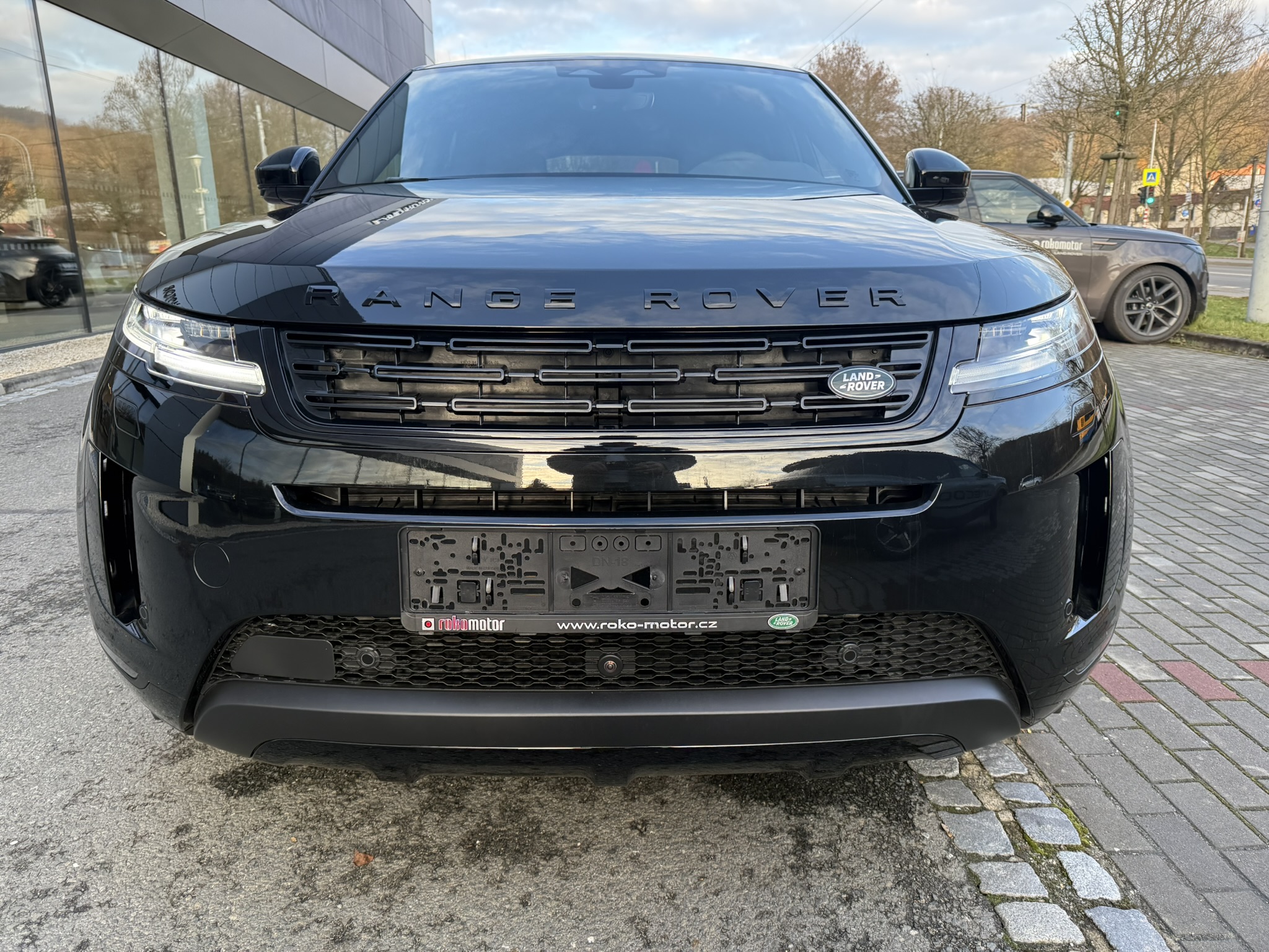 Rover Range Evoque 2.0d automat, 2 500 km, Česko — foto 7 z 60