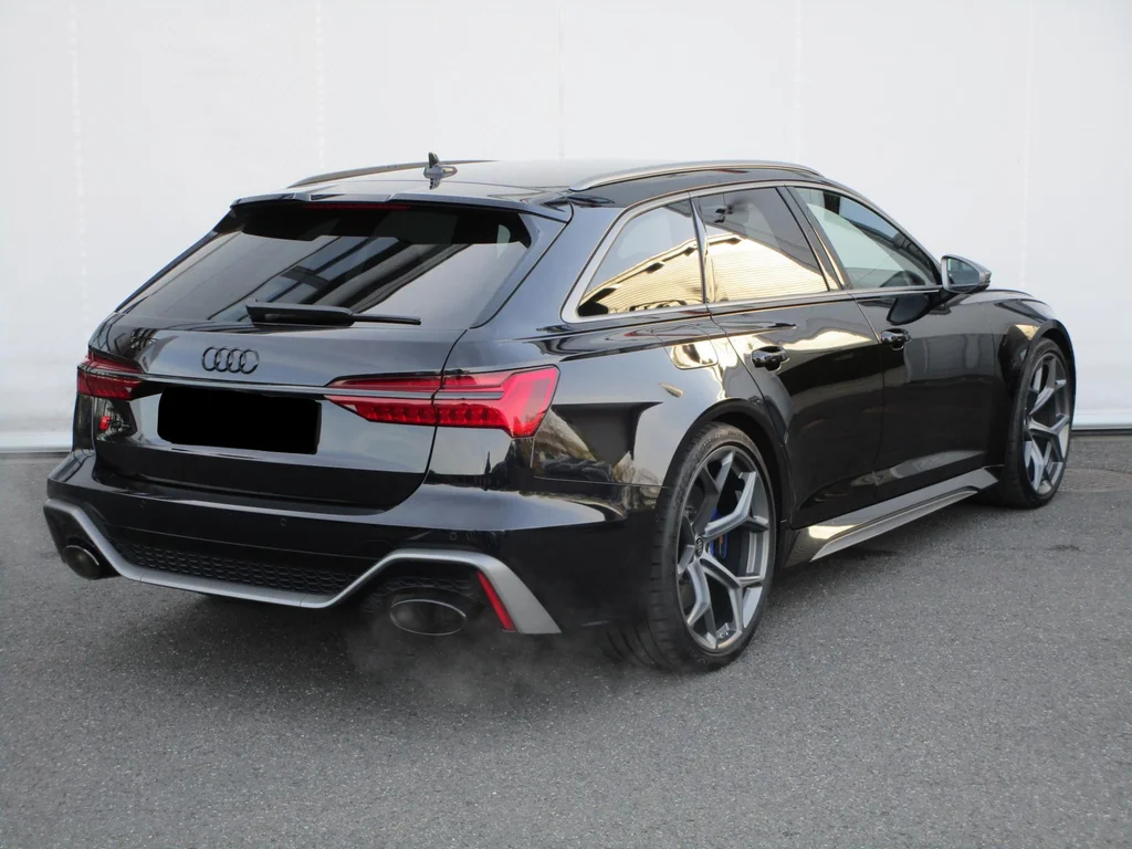 Audi rs6 quattro, Česko — foto 10 z 26