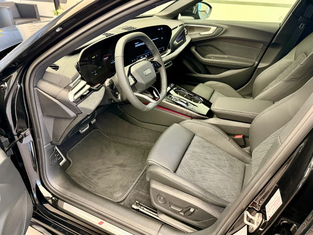 Audi a5 quattro 2.0 TDI, Česko — foto 13 z 25