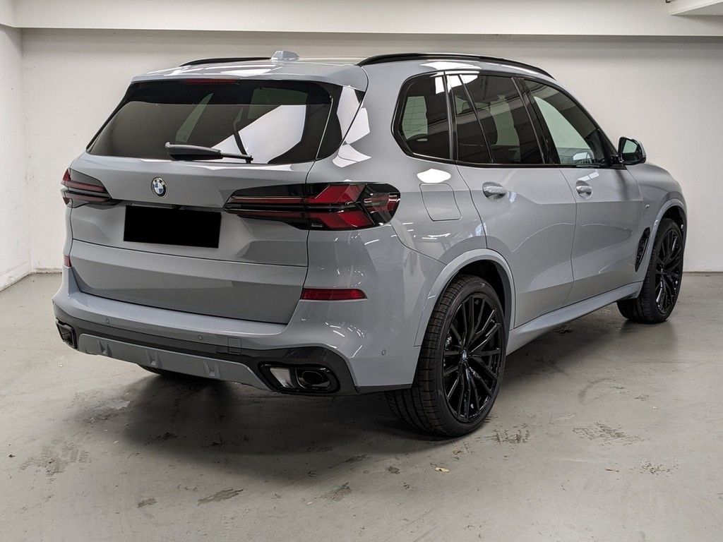 BMW x5 xDrive, Česko — foto 9 z 33