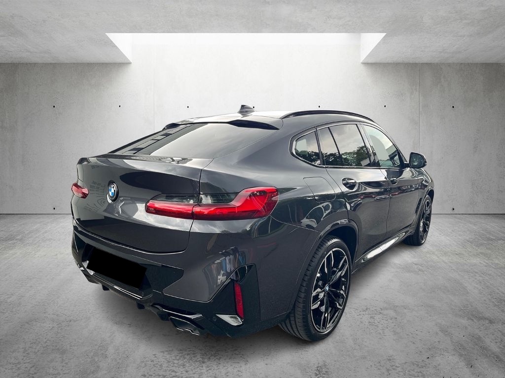 BMW x4 xDrive, Česko — foto 9 z 14