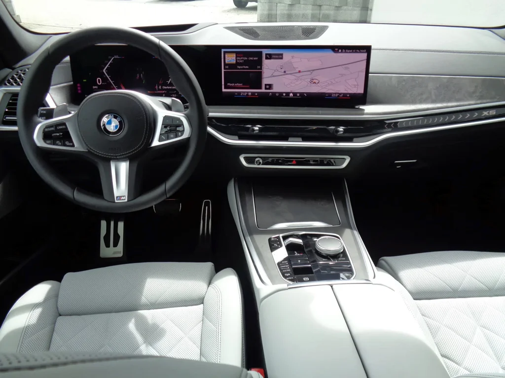 BMW x5 xDrive, Česko — foto 7 z 15