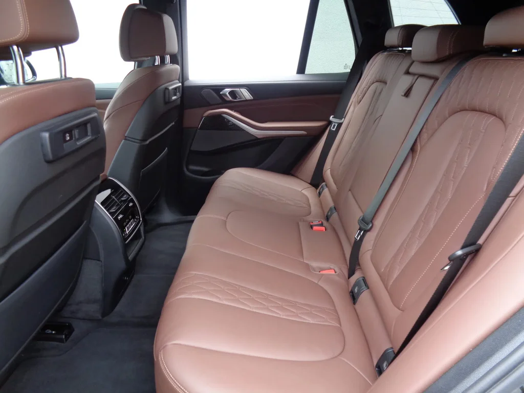 BMW x5 xDrive, Česko — foto 9 z 18