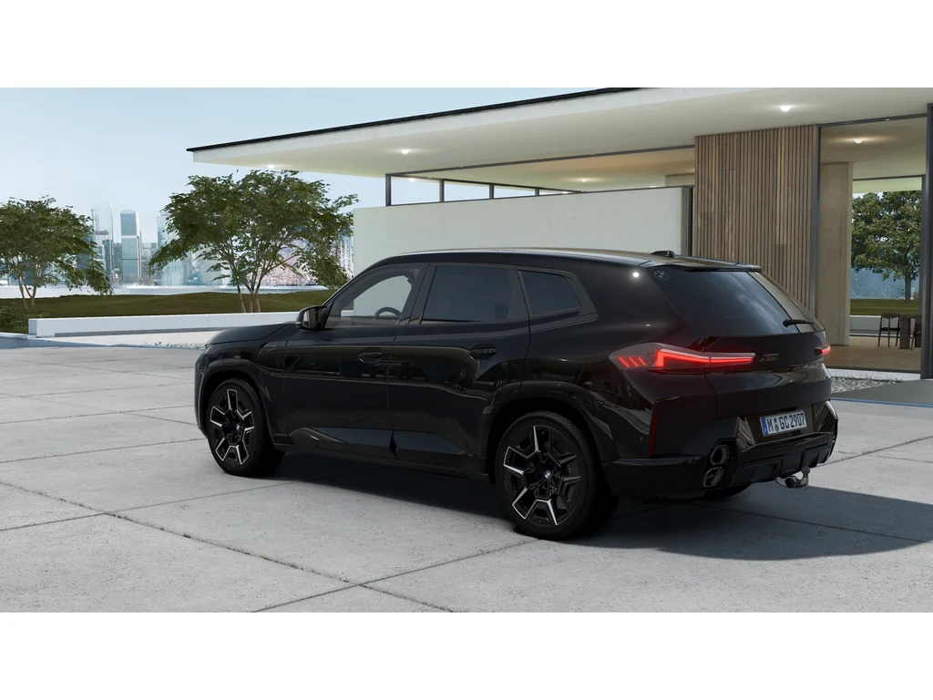 BMW Xm v8 xDrive, Česko — foto 10 z 26