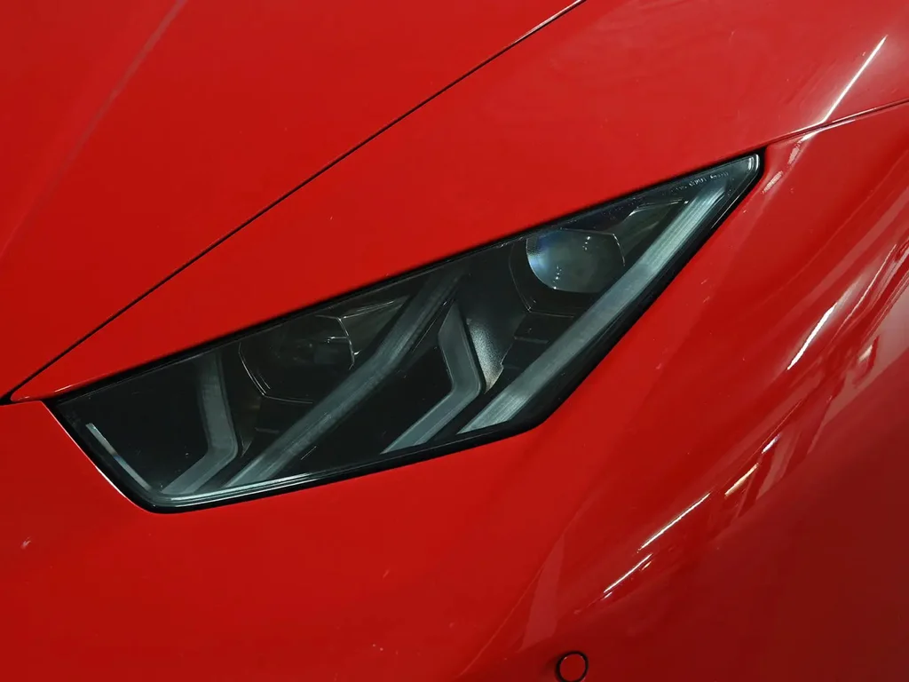 Lamborghini Huracan Performante 5.2, Česko — foto 10 z 32