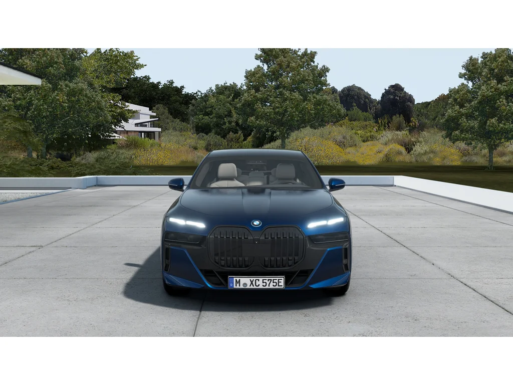 BMW i7 xDrive, Česko — foto 6 z 38