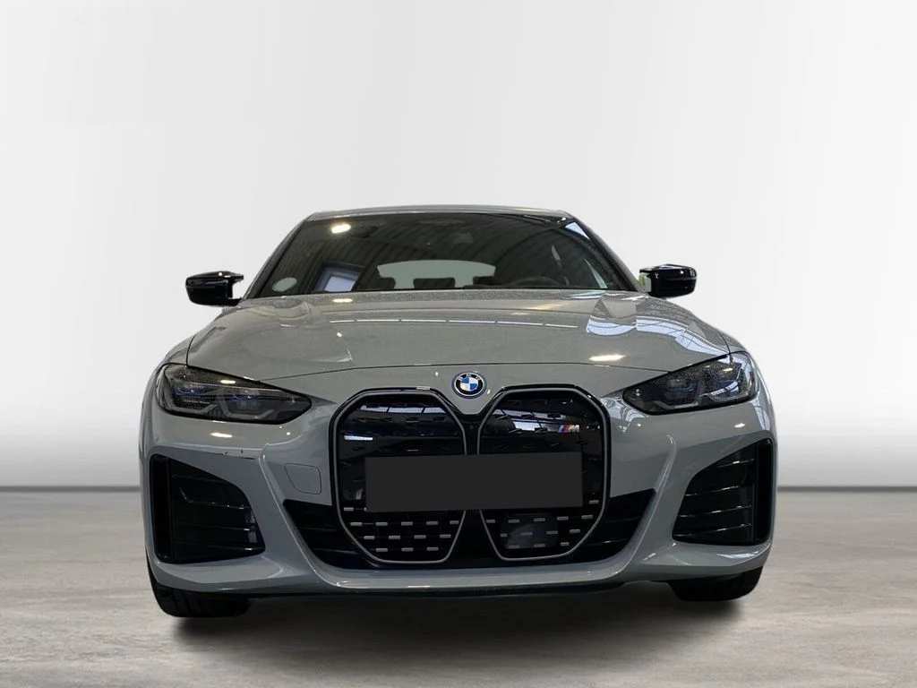 BMW i4 xDrive, Česko — foto 7 z 47