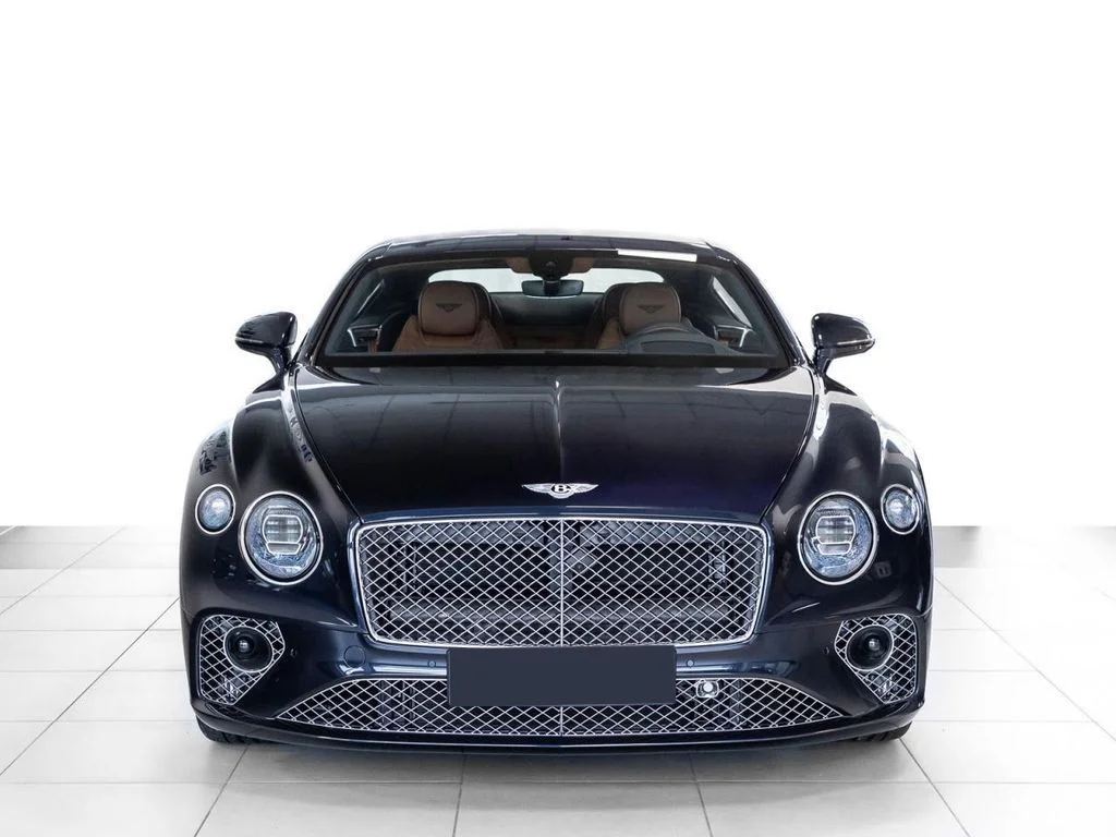 Bentley Continental Gt v8, Česko — foto 8 z 58