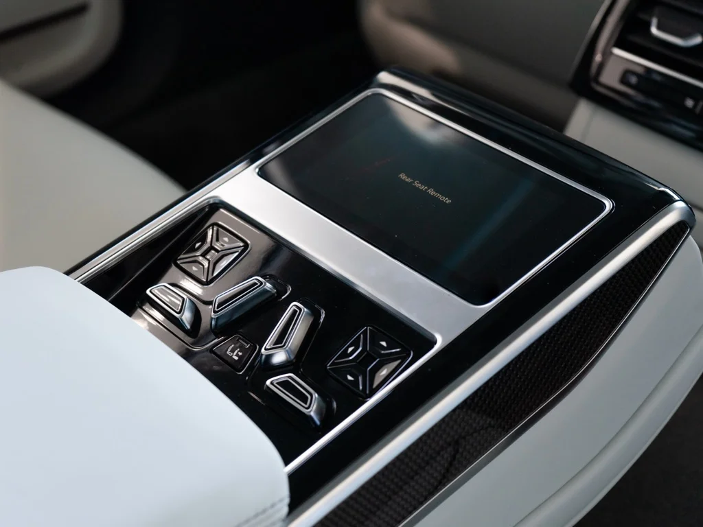 Audi s8 quattro TFSI TIPTRONIC, Česko — foto 16 z 40