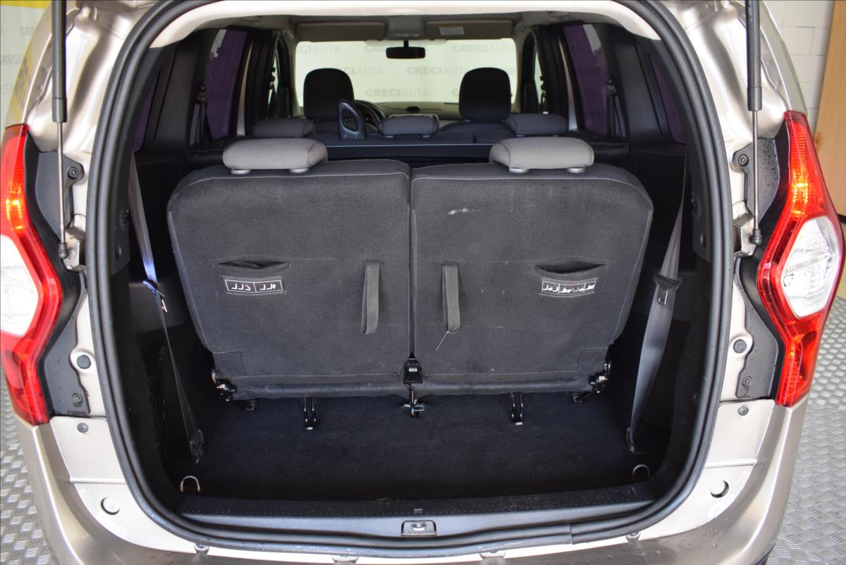 Dacia Lodgy 15 1.5 dCi 79 kW manuál rok 2012, 162 704 km, Česko — foto 16 z 36
