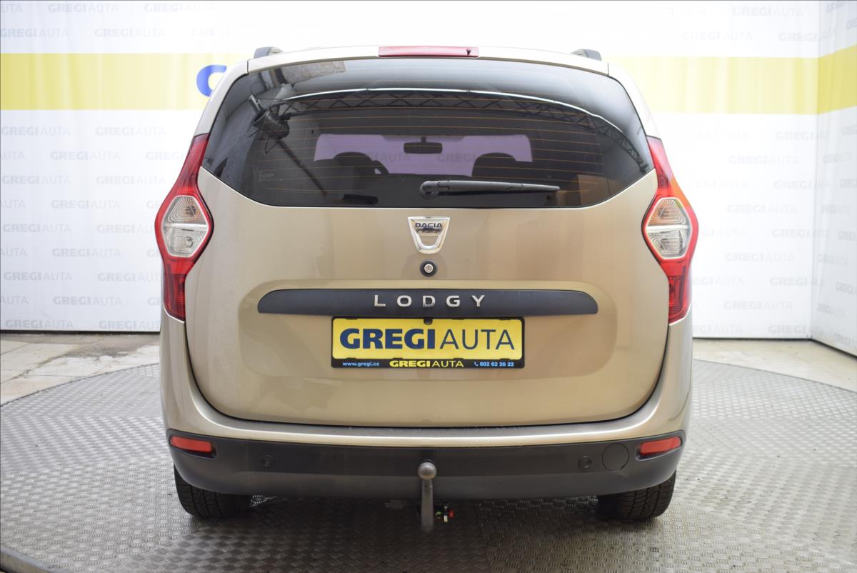 Dacia Lodgy 15 1.5 dCi 79 kW manuál rok 2012, 162 704 km, Česko — foto 4 z 36