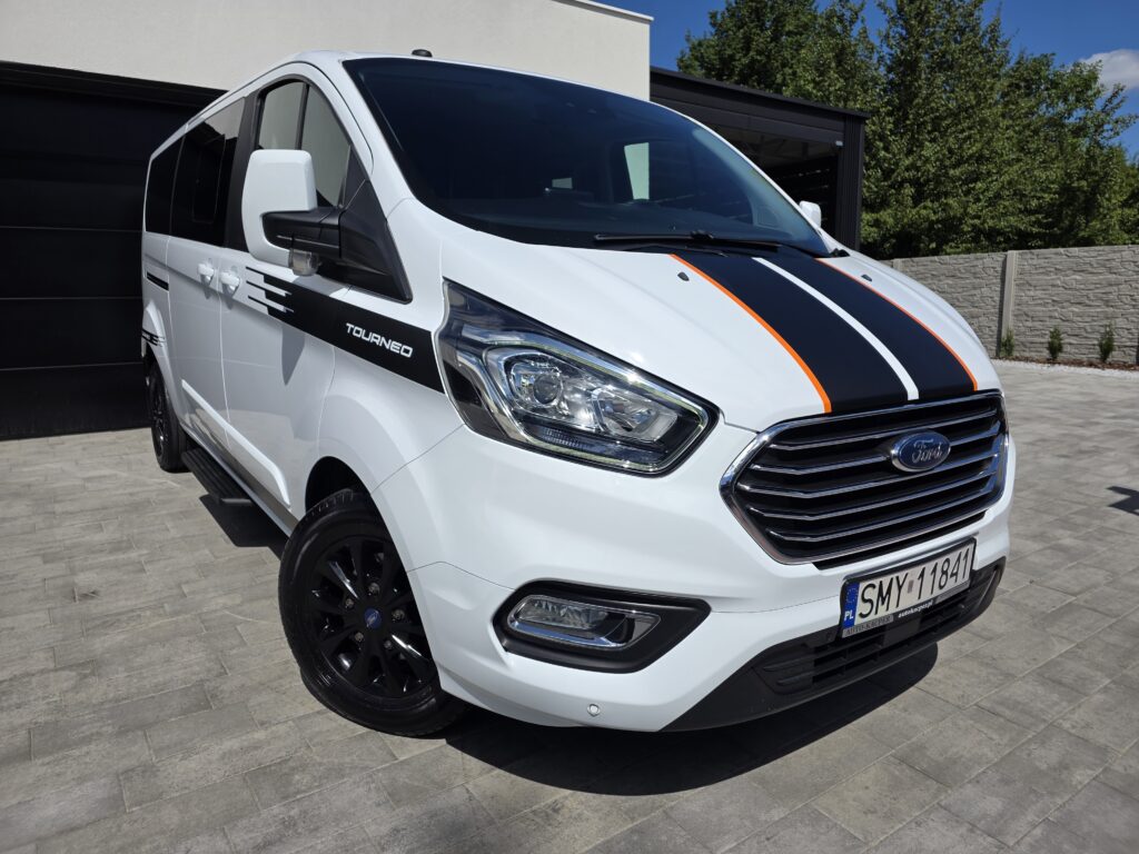 Ford Tourneo 2.0 d manuál rok 2019, 102 000 km, Polsko — foto 2 z 15