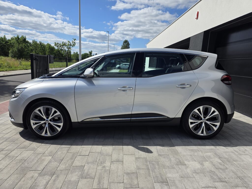 Renault 35 1.2 manuál, 144 000 km, Polsko — foto 11 z 12